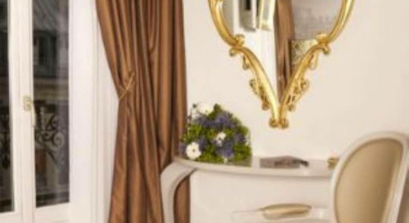 Boutique Hotel Konfidentiel Paris Bagian luar foto